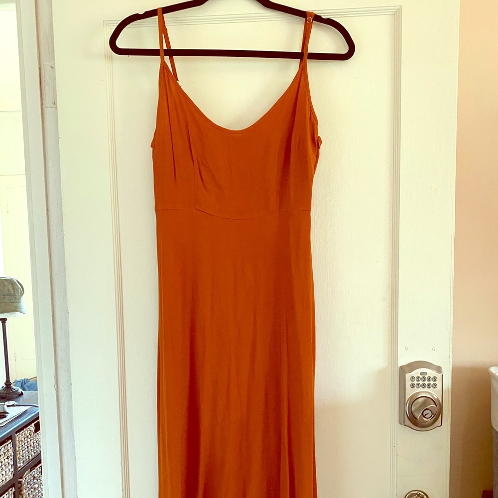 Forever 21 Rust orange beautiful silky dress